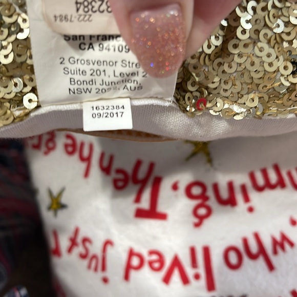 Gold sequin pottery barn pillow - Picture 4 of 4